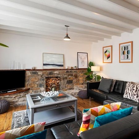 Ivydene - Beautiful Cottage, Stone Throw From Beach, Wonderful Sea Views Saundersfoot Buitenkant foto