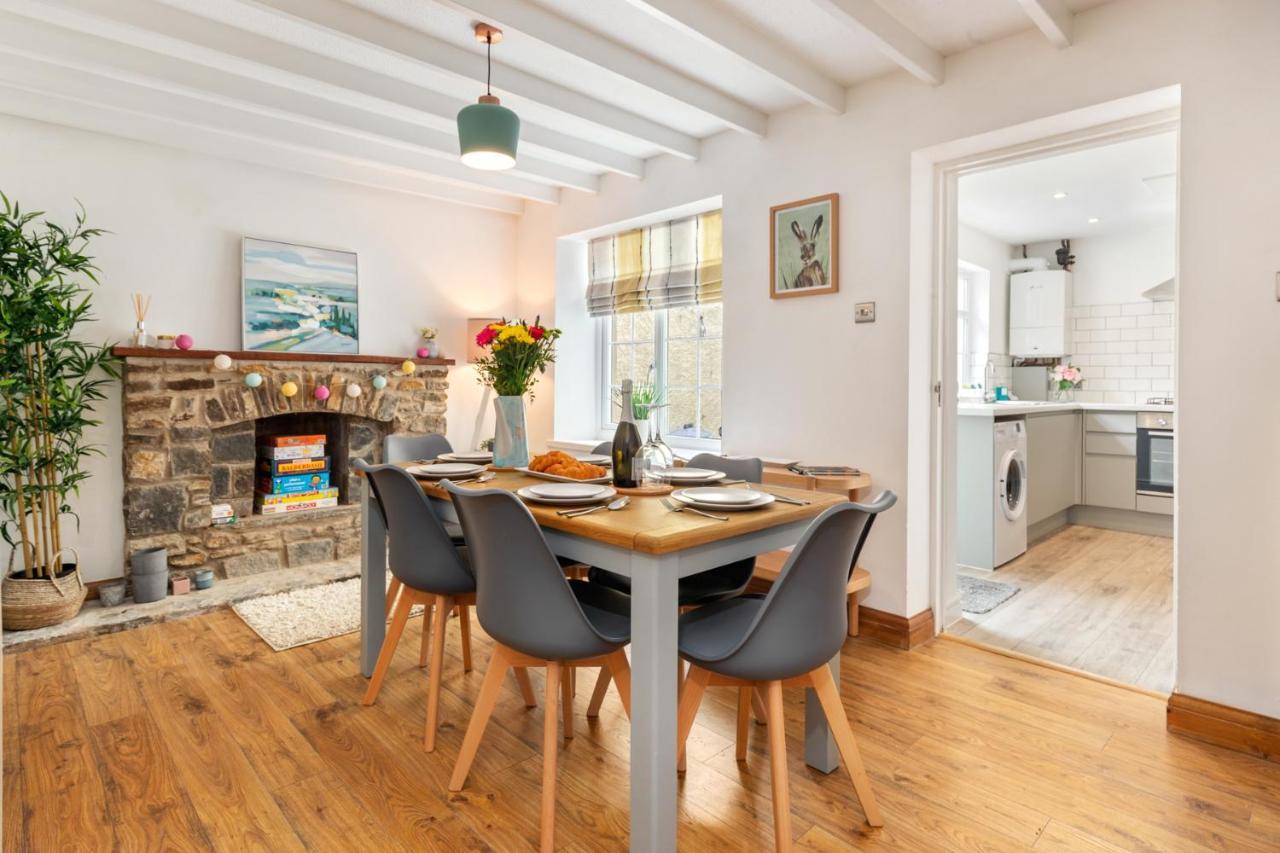 Ivydene - Beautiful Cottage, Stone Throw From Beach, Wonderful Sea Views Saundersfoot Buitenkant foto