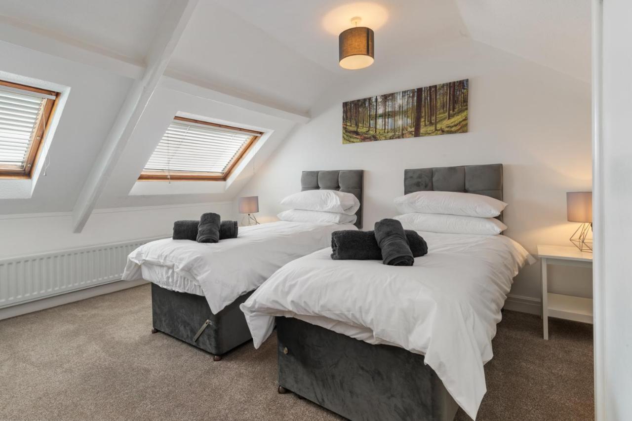 Ivydene - Beautiful Cottage, Stone Throw From Beach, Wonderful Sea Views Saundersfoot Buitenkant foto