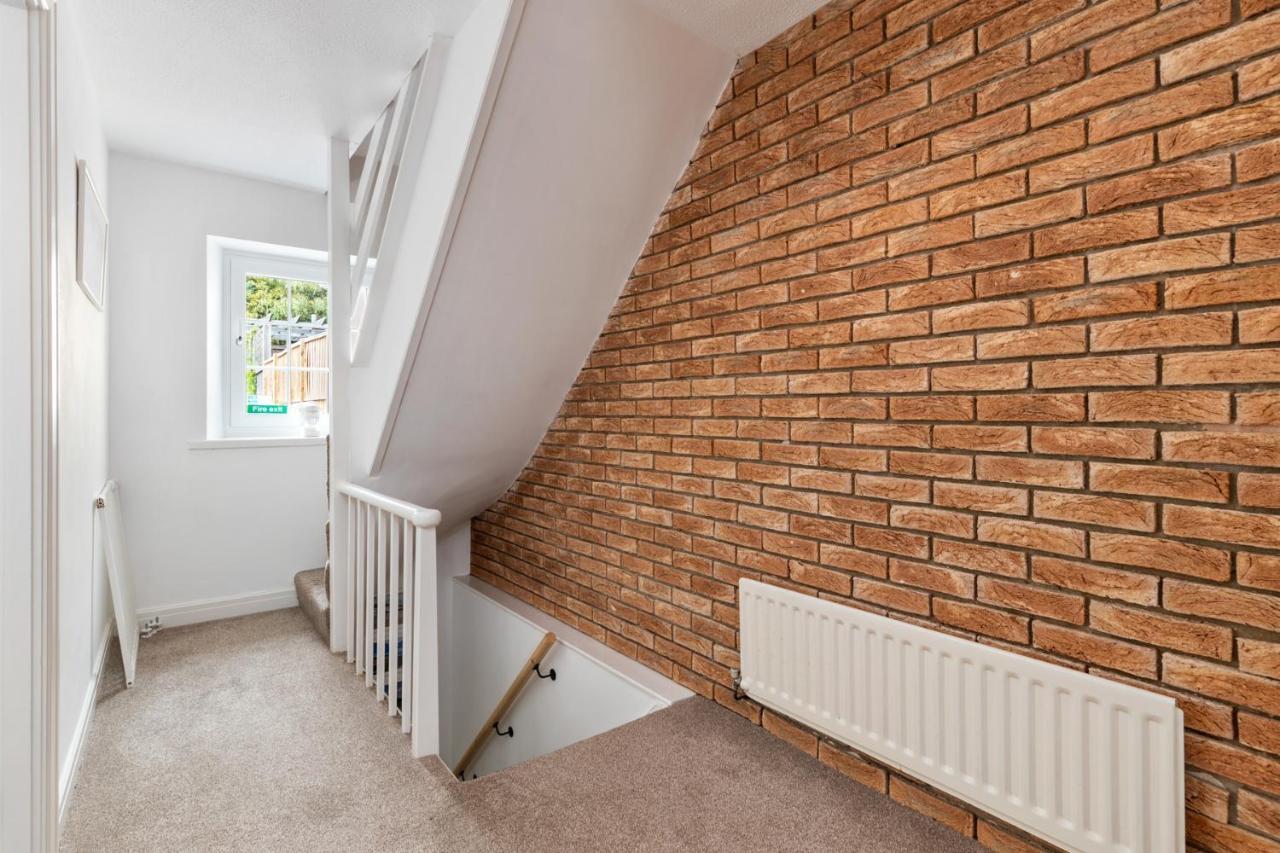 Ivydene - Beautiful Cottage, Stone Throw From Beach, Wonderful Sea Views Saundersfoot Buitenkant foto